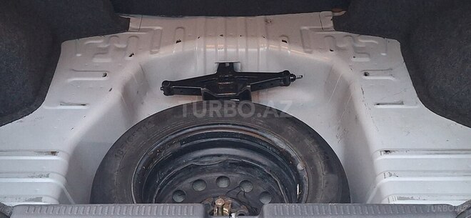 Mitsubishi Lancer 2006, 261,000 km - 1.3 l - Bakı