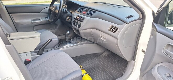 Mitsubishi Lancer 2006, 261,000 km - 1.3 l - Bakı
