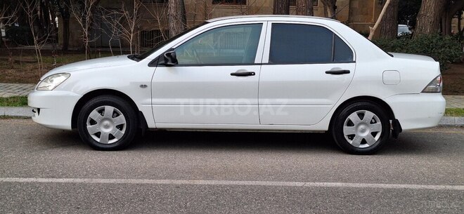 Mitsubishi Lancer 2006, 261,000 km - 1.3 l - Bakı