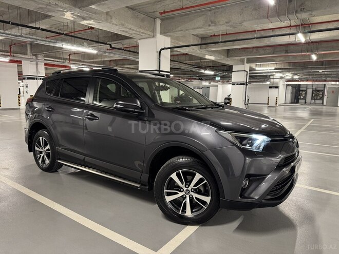 Toyota RAV4 2018, 107,000 km - 2.0 l - Bakı