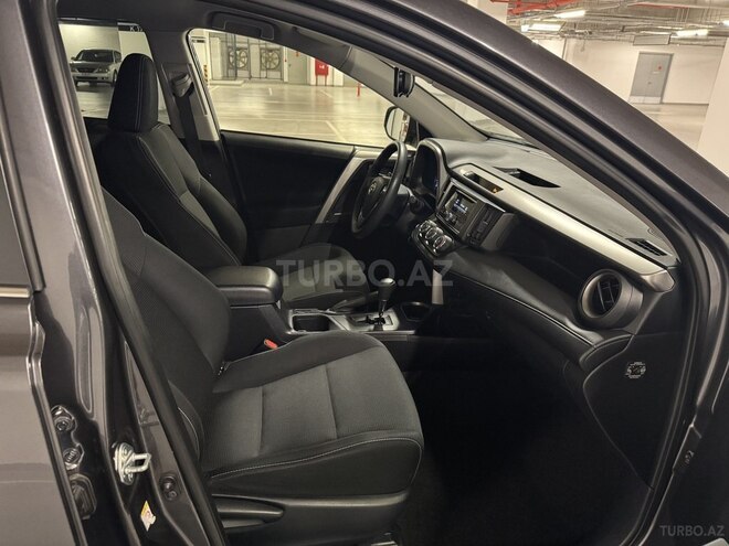 Toyota RAV4 2018, 107,000 km - 2.0 l - Bakı