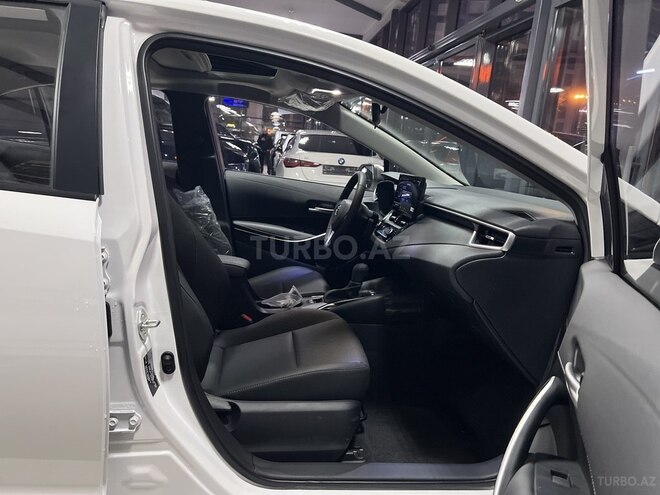 Toyota Corolla-10