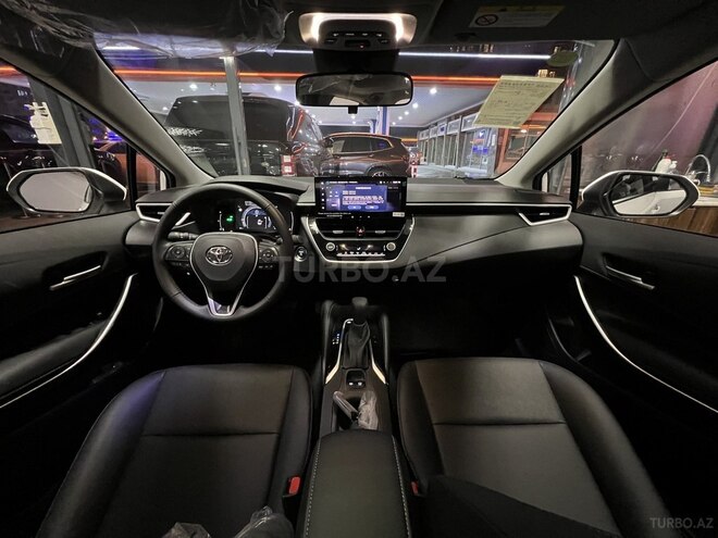 Toyota Corolla-12