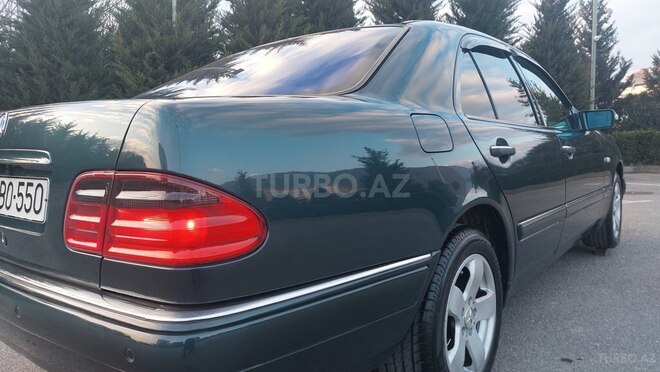 Mercedes E 240 1999, 357,400 km - 2.4 l - Şəki