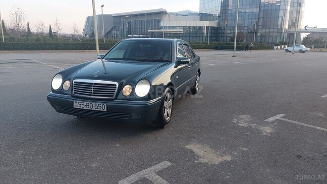 Mercedes E 240 1999, 357,400 km - 2.4 l - Şəki