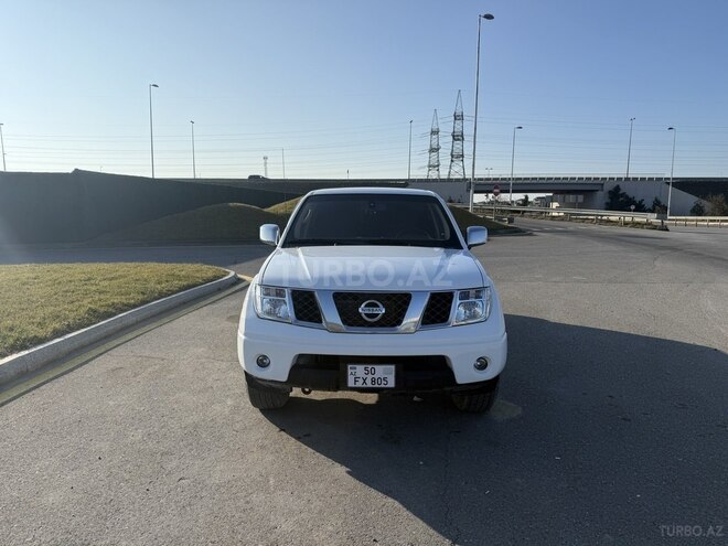 Nissan Navara-1