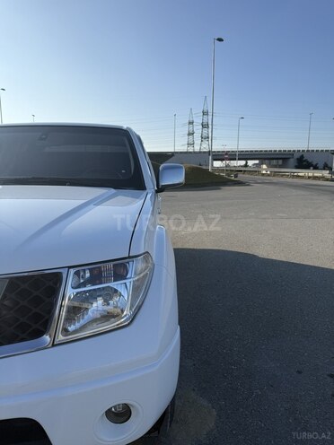 Nissan Navara-3