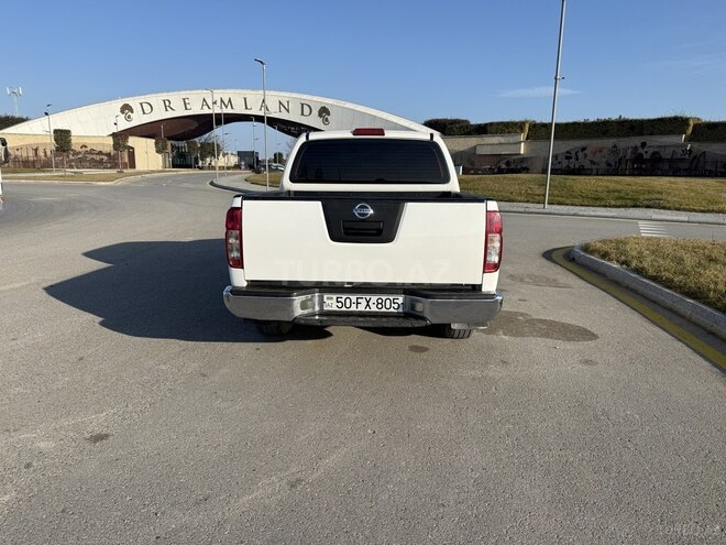 Nissan Navara-7
