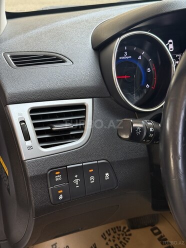 Hyundai Avante 2015, 170,000 km - 1.6 l - Bakı