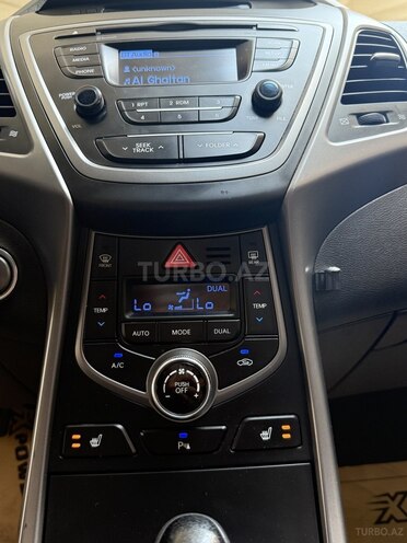 Hyundai Avante 2015, 170,000 km - 1.6 l - Bakı