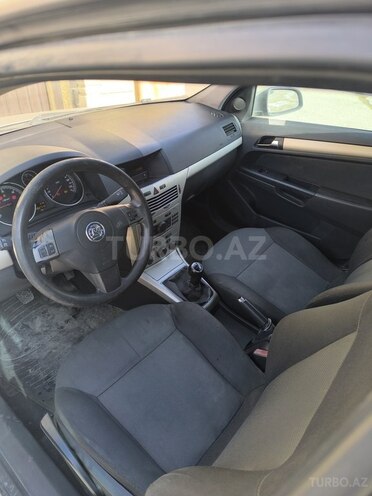 Opel Astra 2007, 282,000 km - 1.3 l - Bakı