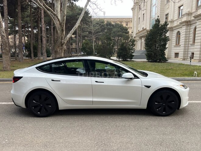 Tesla Model 3 2024, 6,300 km - 0.0 l - Bakı