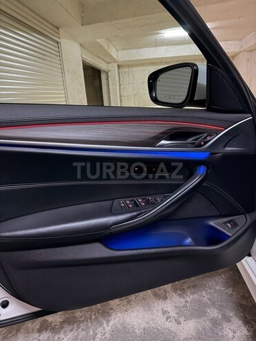 BMW 520 2017, 130,500 km - 2.0 l - Bakı