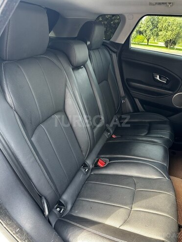 Land Rover RR Evoque-5