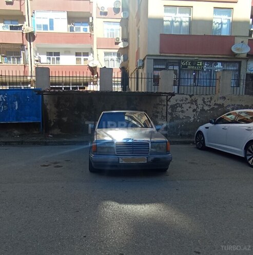 Mercedes 230 E 1991, 345,000 km - 2.3 л - Bakı