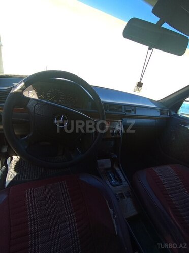 Mercedes 230 E 1991, 345,000 km - 2.3 л - Bakı