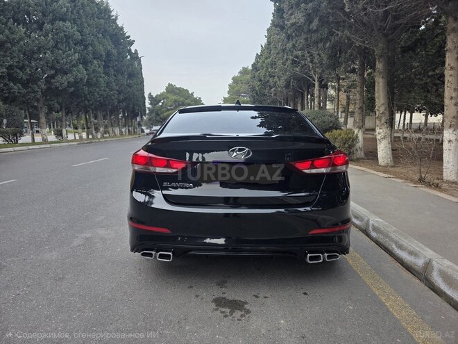 Hyundai Elantra 2018, 118,000 km - 2.0 l - Bakı