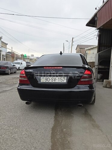 Mercedes E 240 2002, 317,000 km - 2.6 l - Bakı