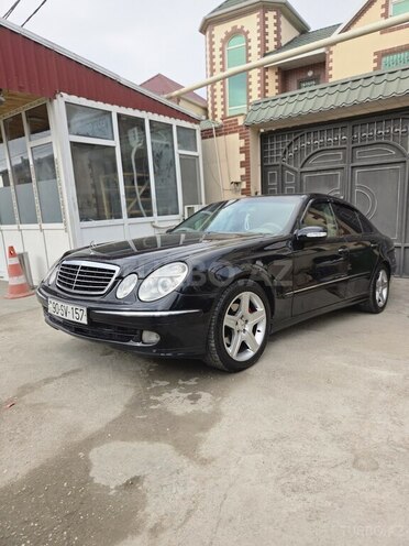 Mercedes E 240 2002, 317,000 km - 2.6 l - Bakı