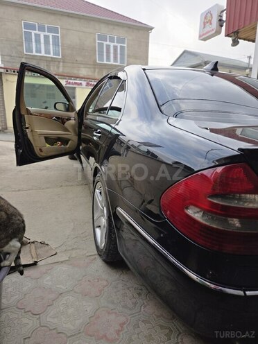 Mercedes E 240 2002, 317,000 km - 2.6 l - Bakı