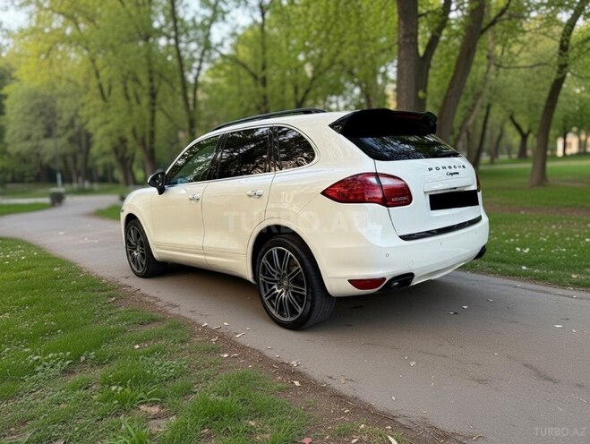 Porsche Cayenne 2011, 185,000 km - 3.6 l - Bakı