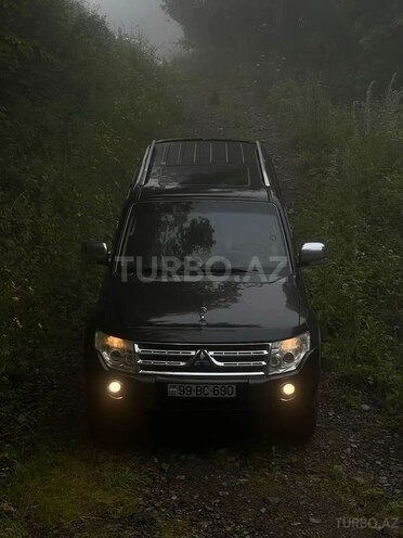 Mitsubishi Pajero 2011, 220,000 km - 3.5 l - Gəncə