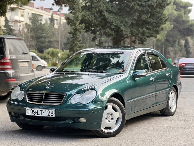 Mercedes C 200-2