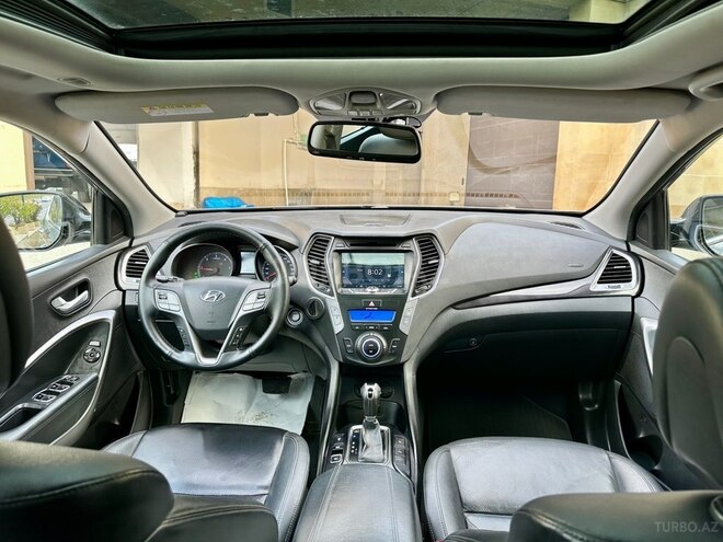 Hyundai Santa Fe-10