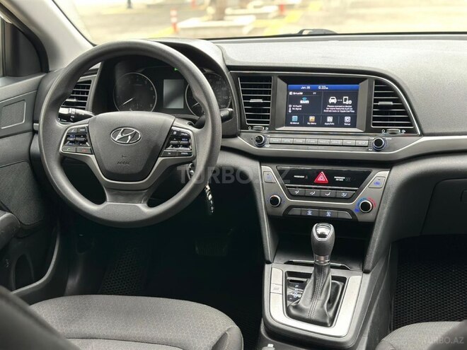 Hyundai Elantra 2018, 188,293 km - 2.0 л - Bakı