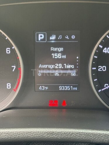 Hyundai Elantra 2018, 93,300 km - 2.0 л - Bakı