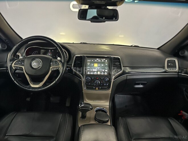 Jeep Grand Cherokee-18