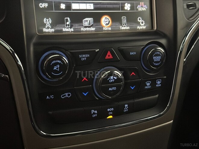 Jeep Grand Cherokee-26