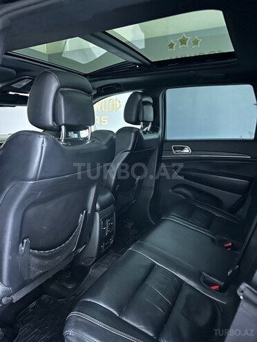 Jeep Grand Cherokee-20