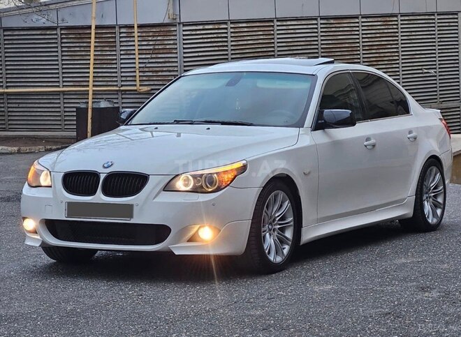 BMW 528 2007, 330,000 km - 3.0 l - Bakı