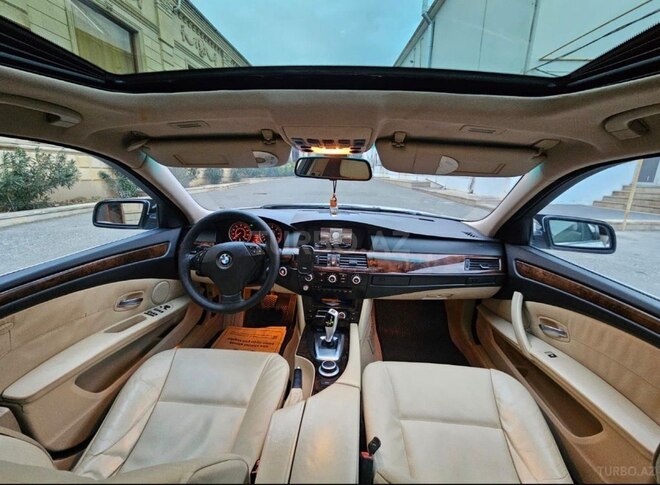 BMW 528 2007, 330,000 km - 3.0 l - Bakı