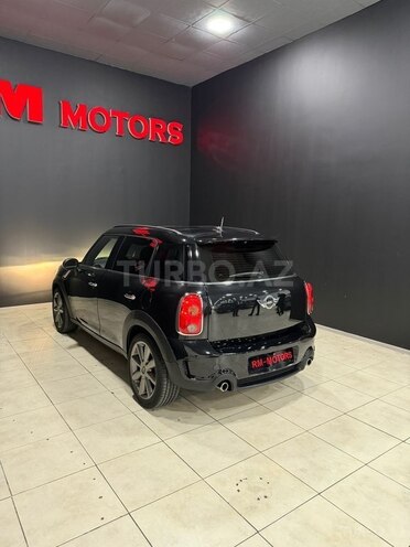 Mini Countryman Cooper S-9