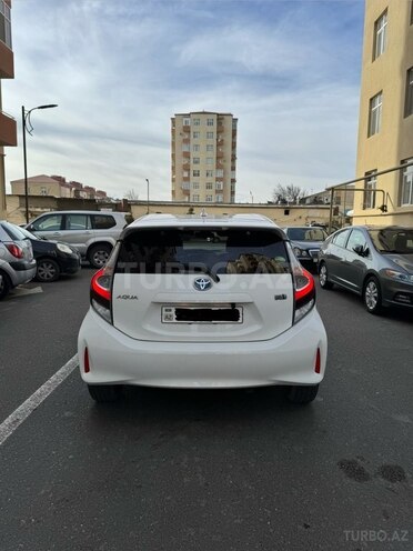 Toyota Aqua 2020, 88,000 km - 1.5 l - Bakı