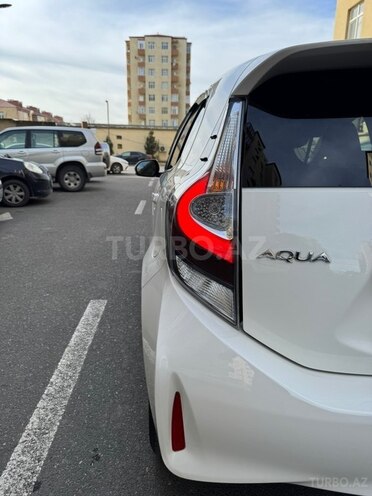 Toyota Aqua 2020, 88,000 km - 1.5 l - Bakı