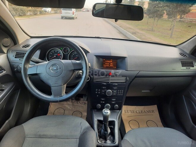 Opel Astra 2006, 330,000 km - 1.4 l - Sumqayıt