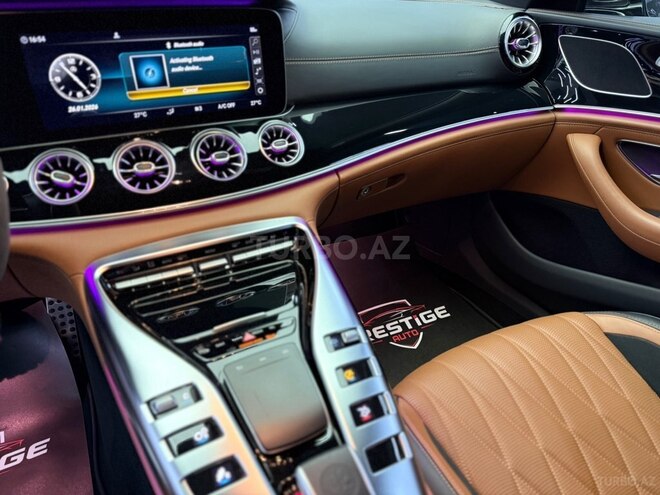 Mercedes AMG GT 43 4MATIC+-10