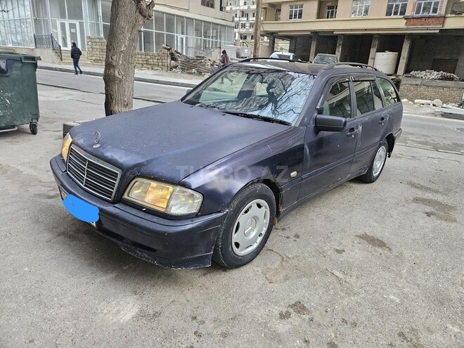 Mercedes C 220 2000, 238,000 km - 2.2 л - Bakı