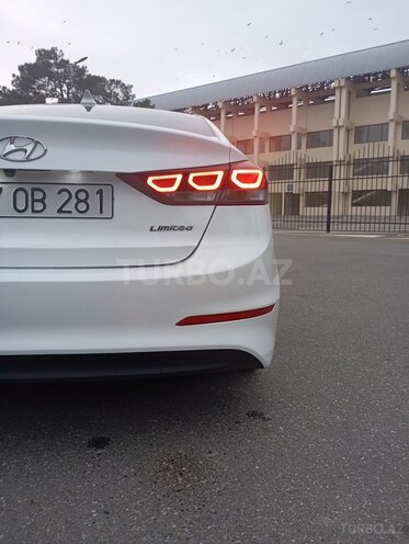 Hyundai Elantra 2016, 173,000 km - 2.0 l - Sumqayıt
