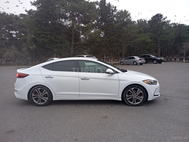 Hyundai Elantra 2016, 173,000 km - 2.0 l - Sumqayıt