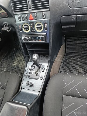 Mercedes C 240 1998, 286,000 km - 2.4 l - Bakı