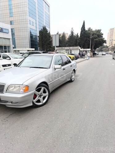 Mercedes C 240 1998, 286,000 km - 2.4 l - Bakı