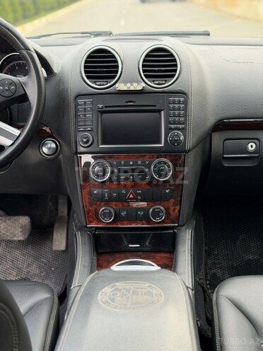 Mercedes GL 450 4MATIC 2011, 224,000 km - 4.7 l - Bakı