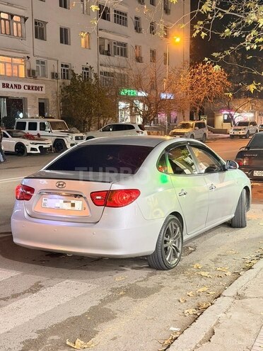 Hyundai Elantra 2007, 300,000 km - 1.6 l - Şirvan