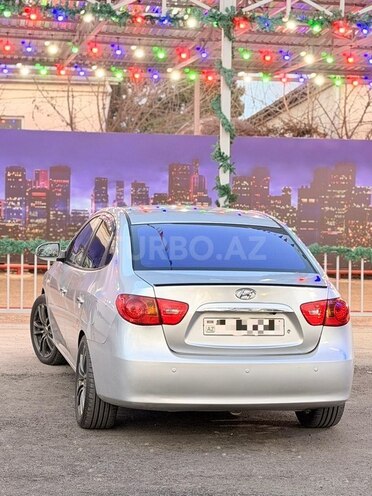 Hyundai Elantra 2007, 300,000 km - 1.6 l - Şirvan