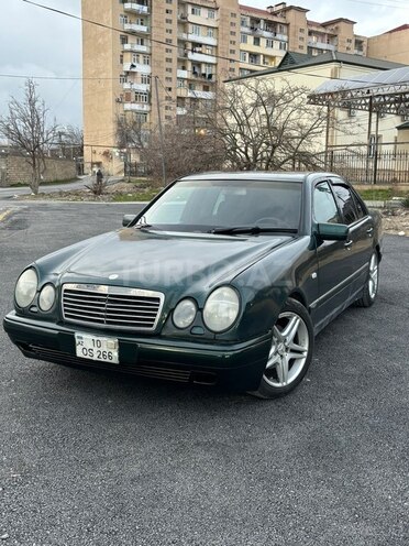 Mercedes E 230 1996, 300,000 km - 2.3 л - Bakı