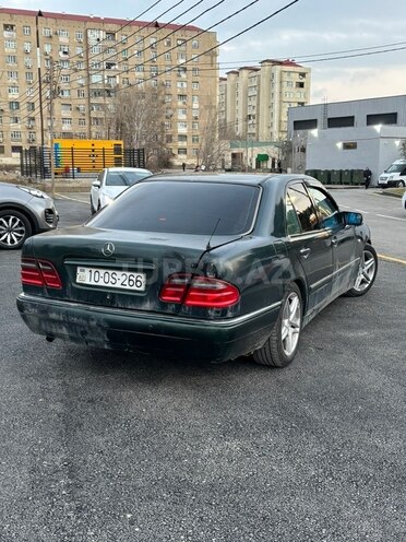 Mercedes E 230 1996, 300,000 km - 2.3 л - Bakı
